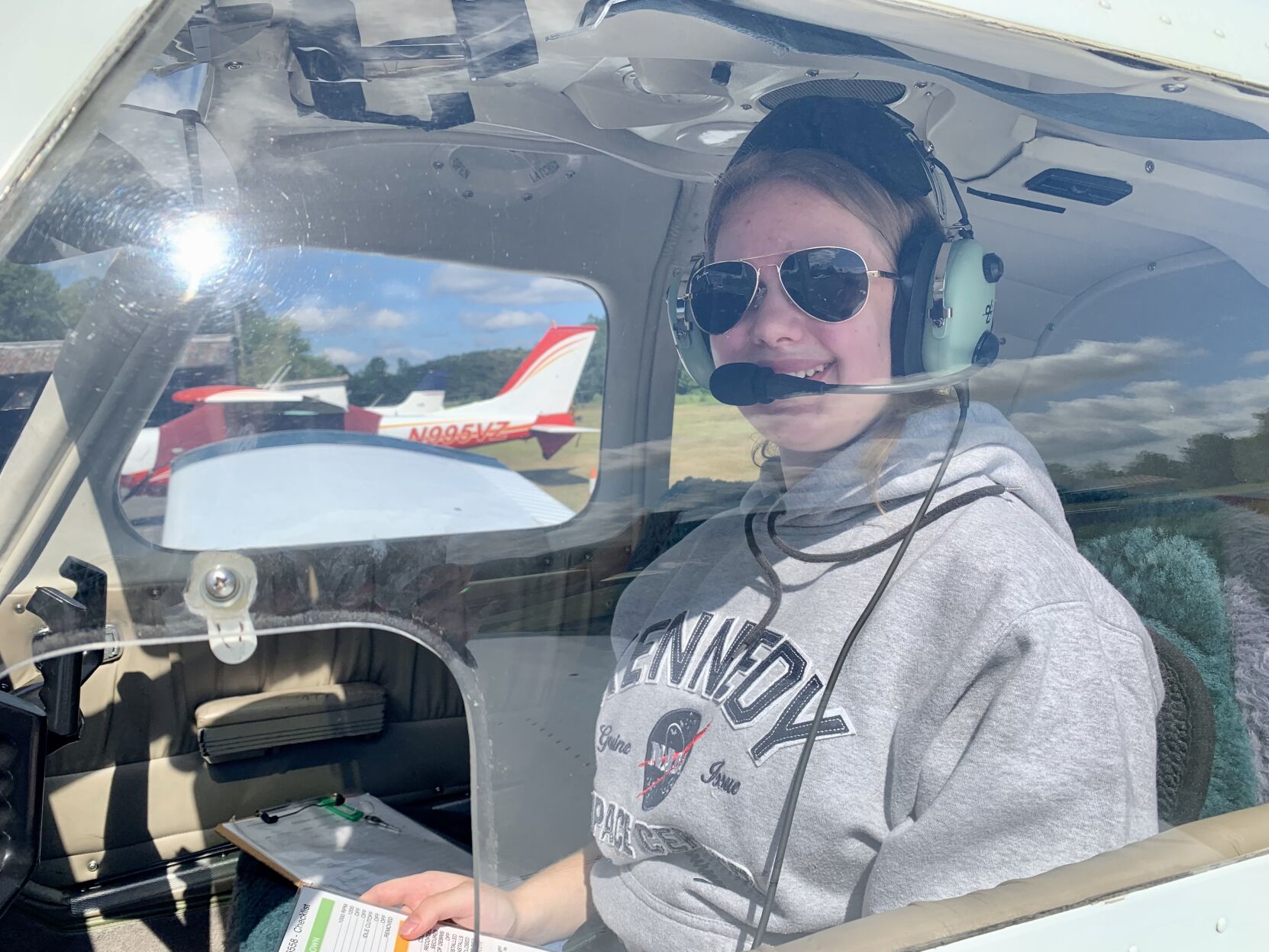 Great.Barrington female pilots